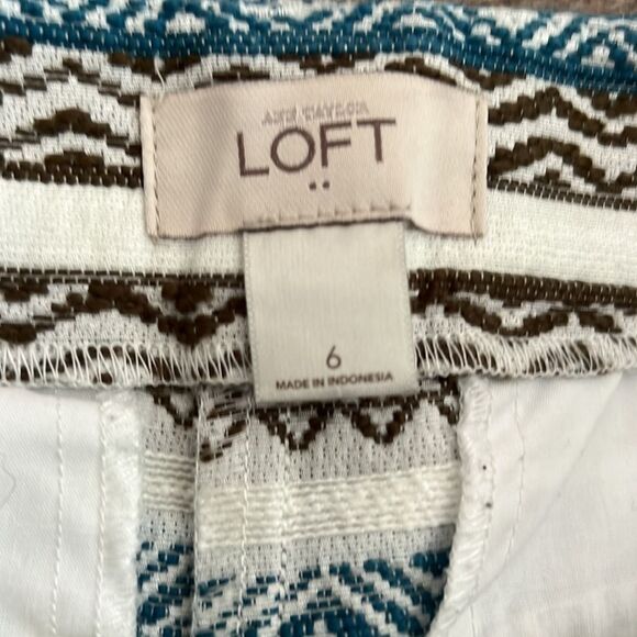 😊 3/$30
LOFT BOHO design Shorts by Ann Taylor Sz 6 blue green - Picture 2 of 12